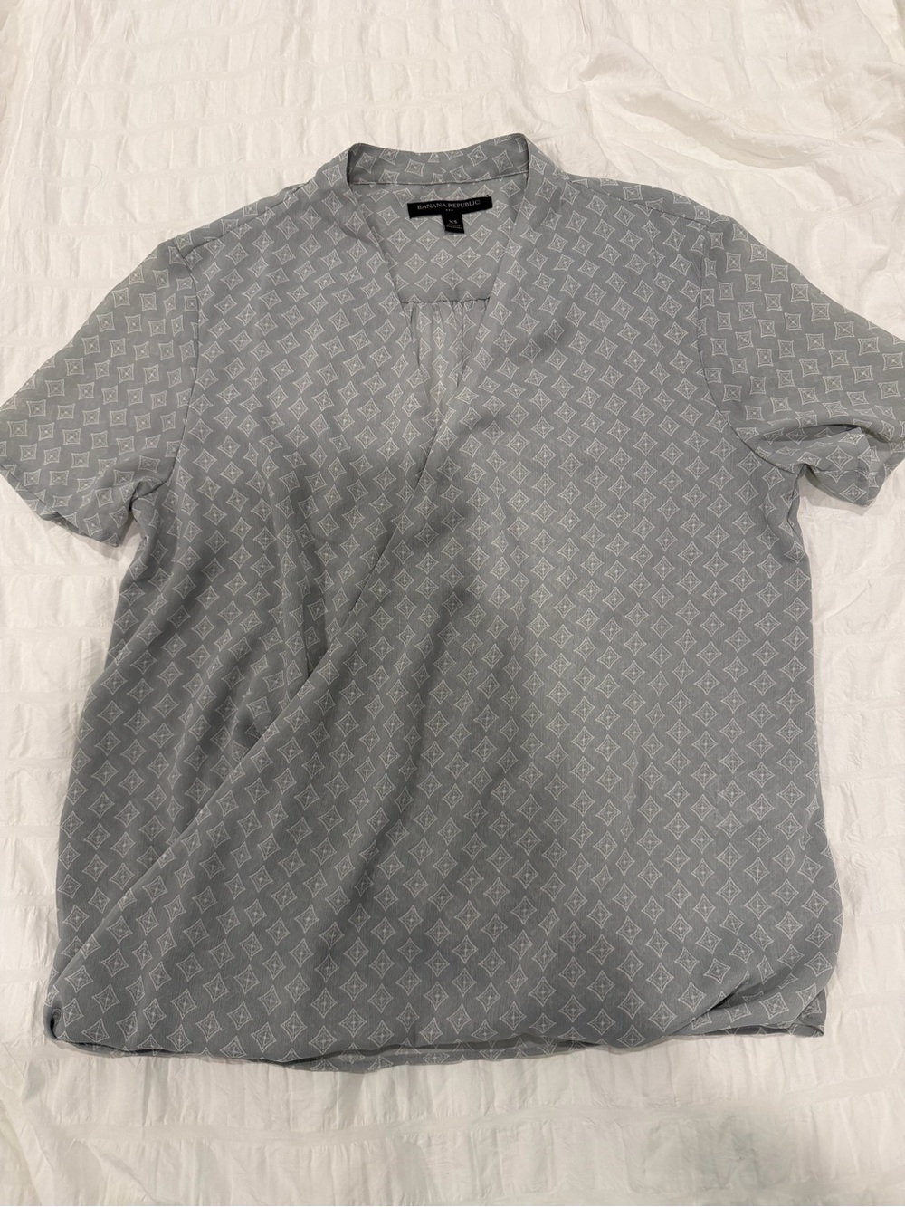 Banana Republic Light Gray Patterned Short-Sleeve Polo